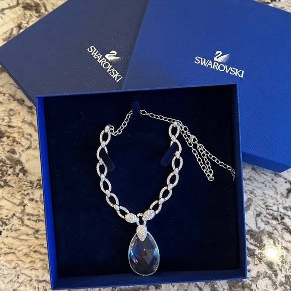 Rare Swarovski Crystal Statement Necklace I Boxes Included